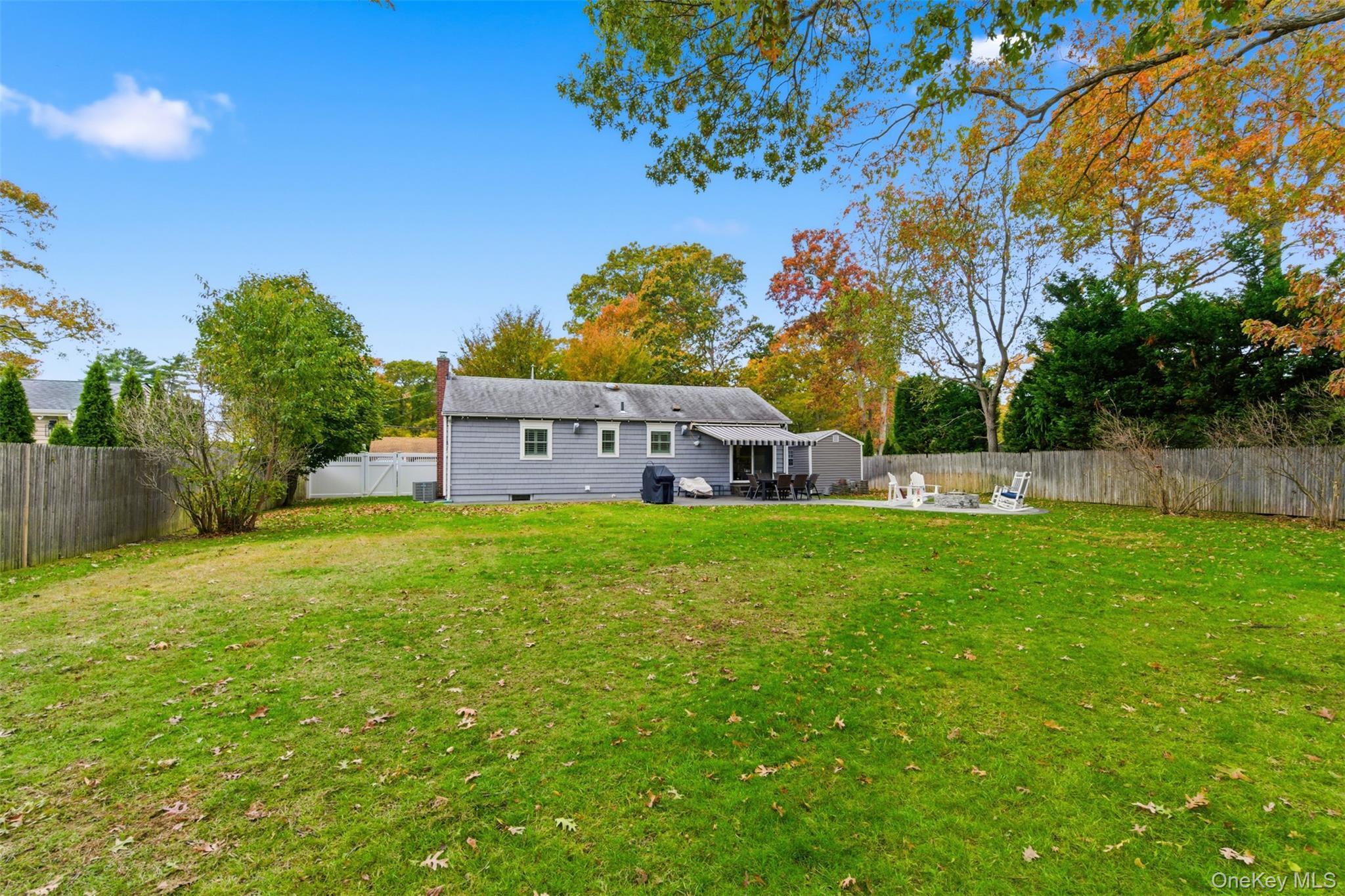 Single Family 5th  Suffolk County, NY 11780, MLS-931860-26