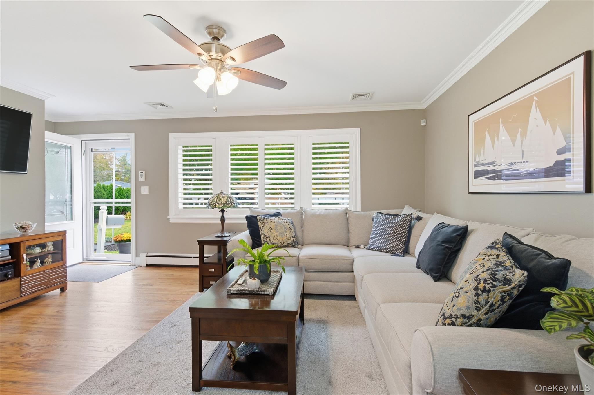 Single Family 5th  Suffolk County, NY 11780, MLS-931860-6