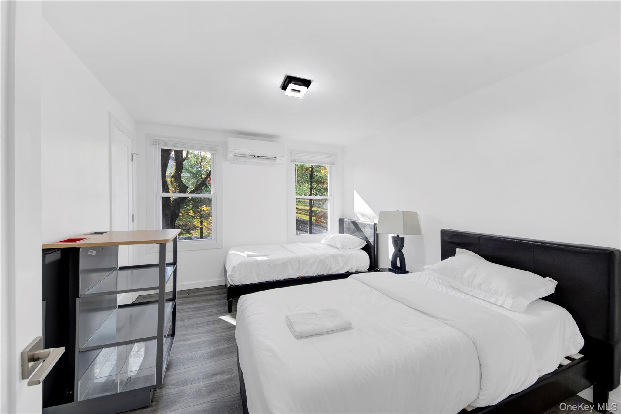 Single Family Old Post Ulster County, NY 12542, MLS-931863-17