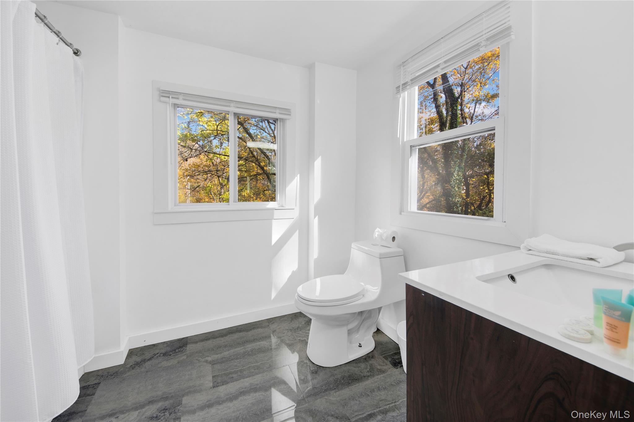 Single Family Old Post Ulster County, NY 12542, MLS-931863-20