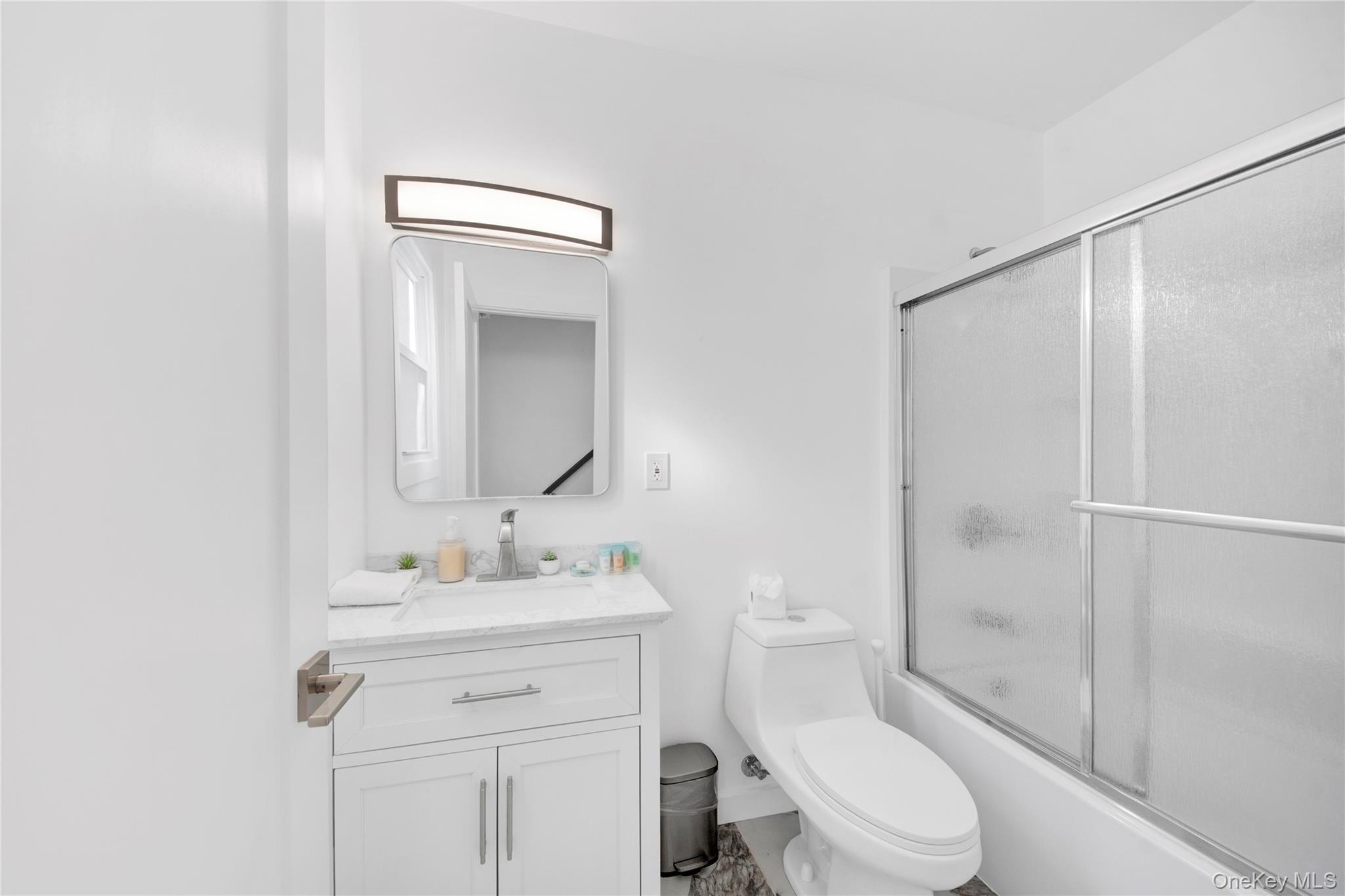 Single Family Old Post Ulster County, NY 12542, MLS-931863-21