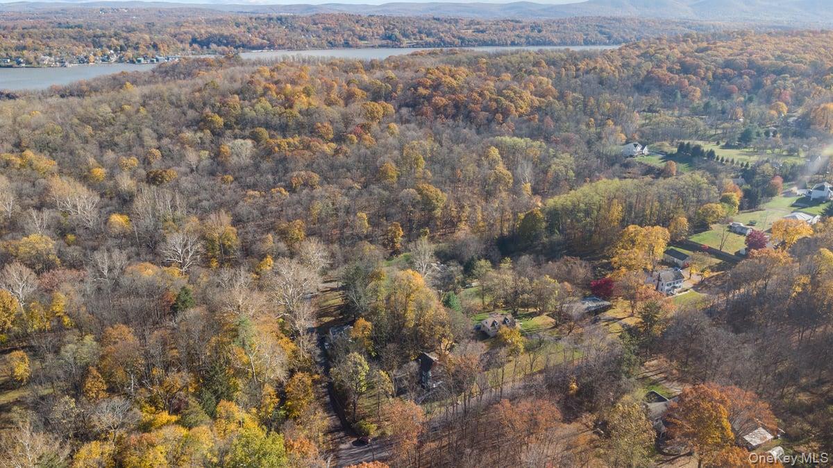 Single Family Old Post Ulster County, NY 12542, MLS-931863-32