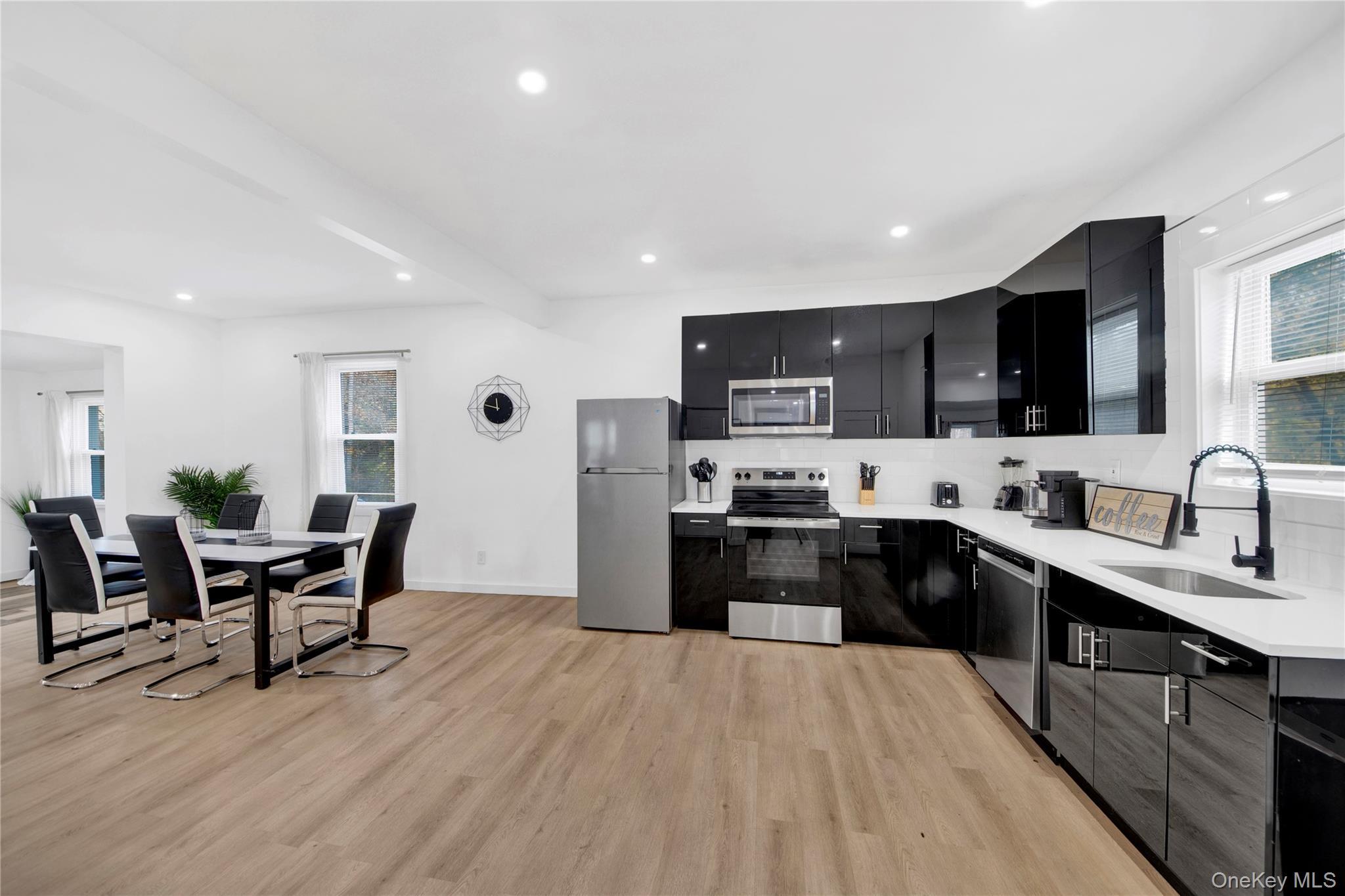 Single Family Old Post Ulster County, NY 12542, MLS-931863-5