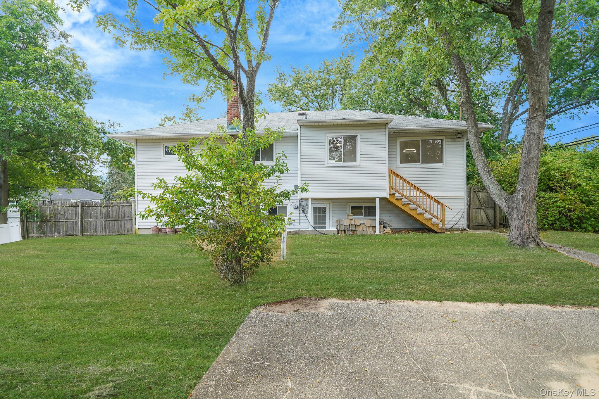 Single Family Elayne Suffolk County, NY 11787, MLS-931871-3