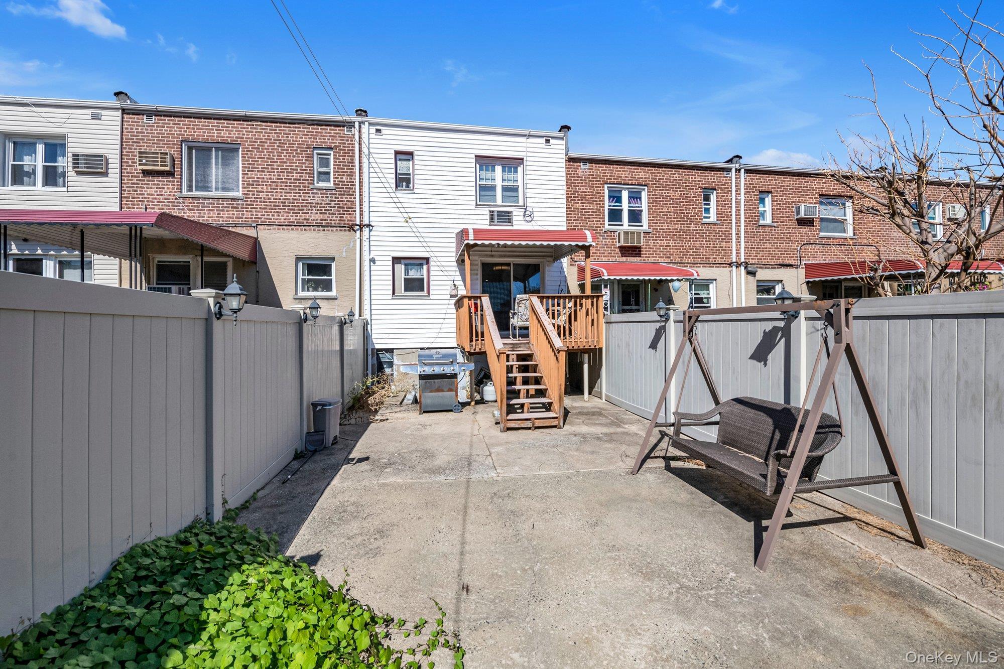 Single Family Mcdonald  Bronx, NY 10461, MLS-931877-17