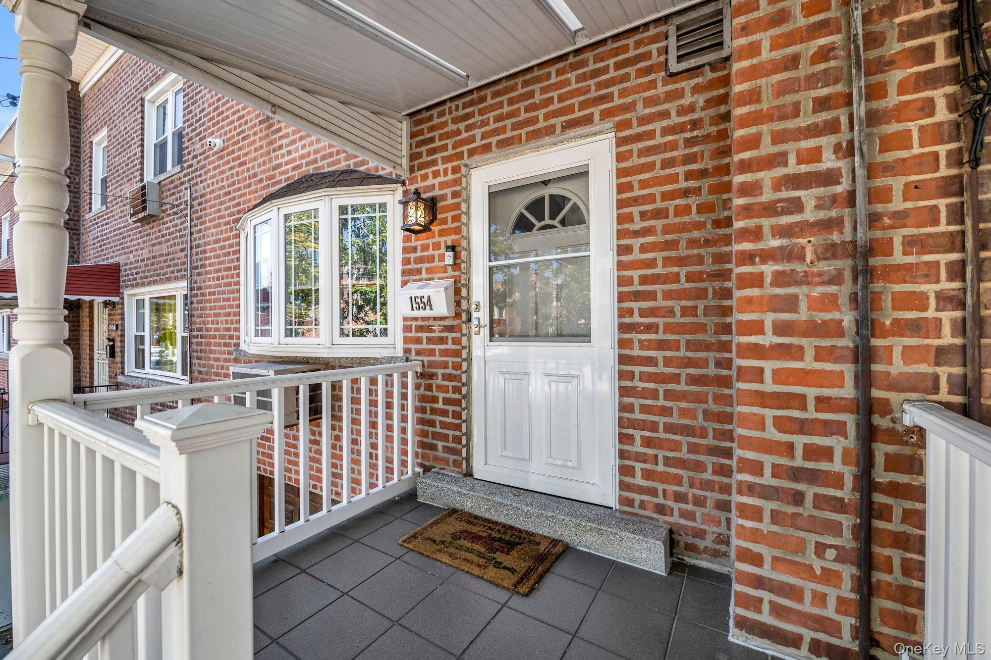 Single Family Mcdonald  Bronx, NY 10461, MLS-931877-3