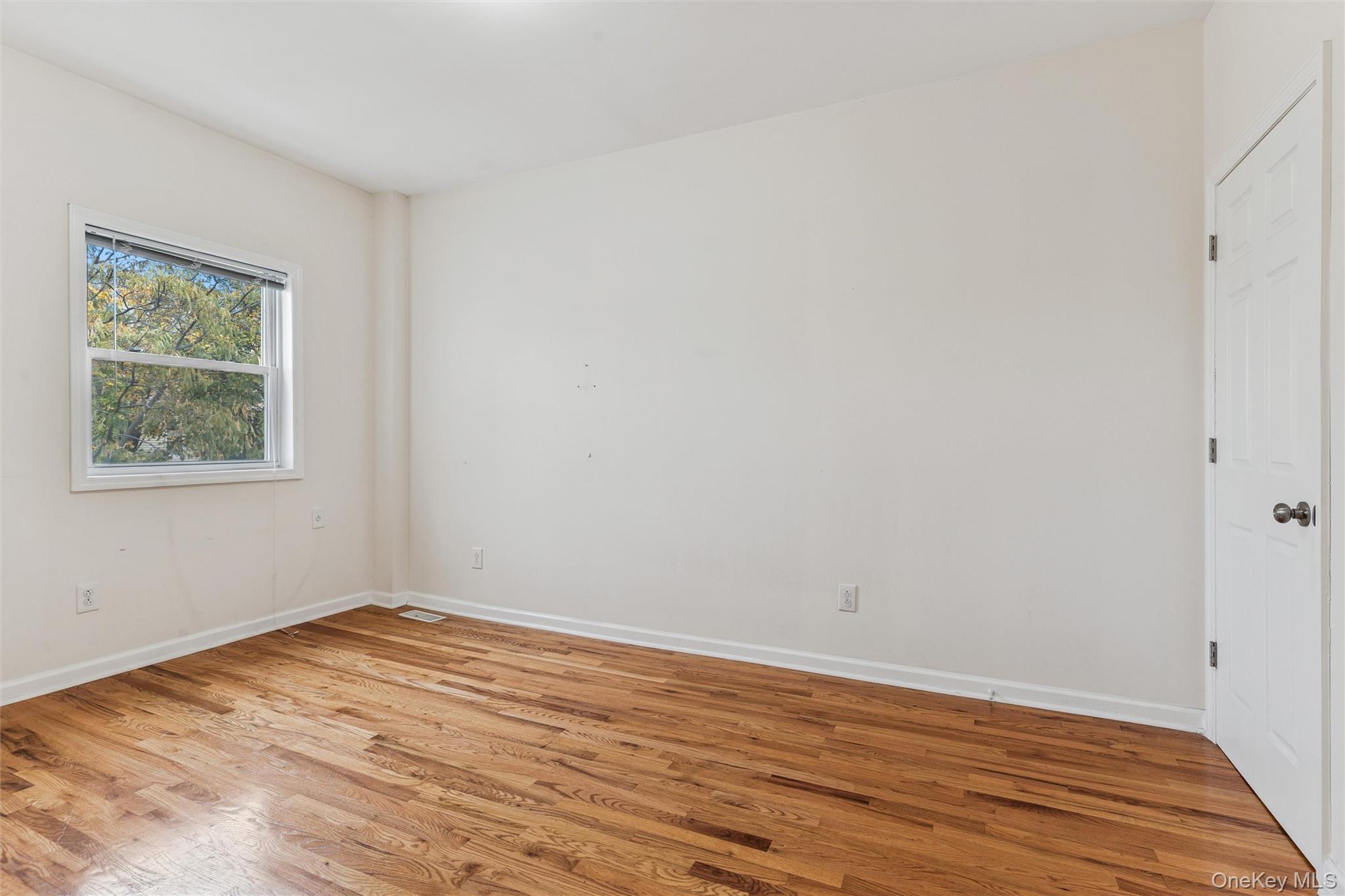 Single Family 90th  Queens, NY 11421, MLS-931878-14