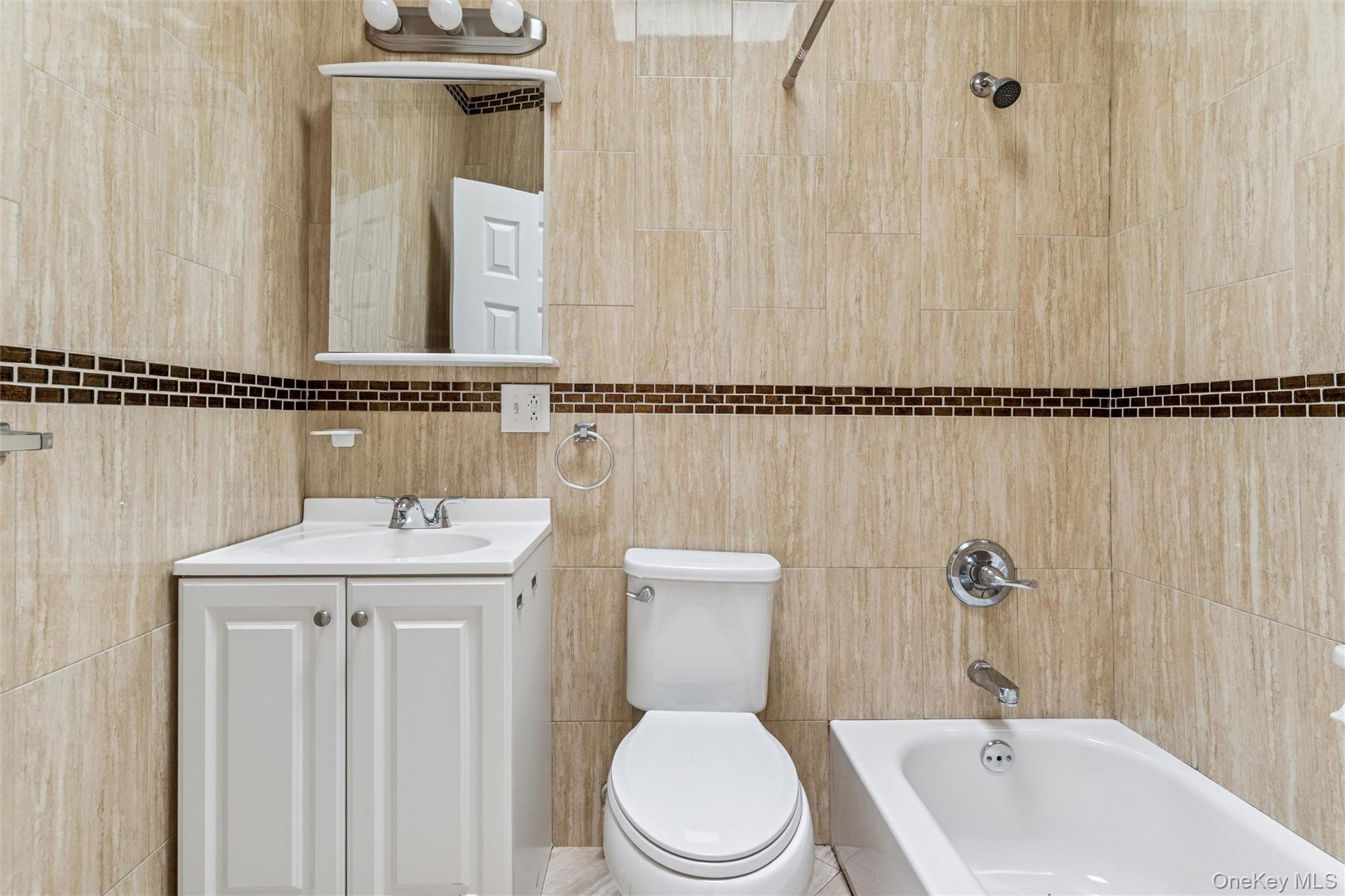 Single Family 90th  Queens, NY 11421, MLS-931878-16