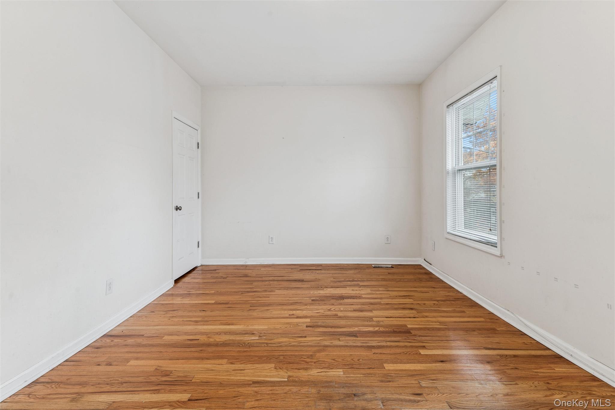 Single Family 90th  Queens, NY 11421, MLS-931878-19