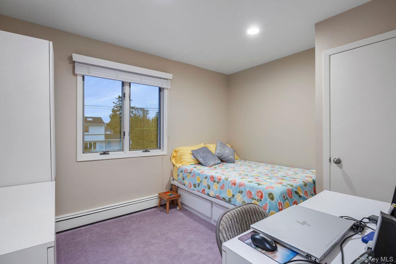 Single Family Horace  Nassau County, NY 11710, MLS-931882-19