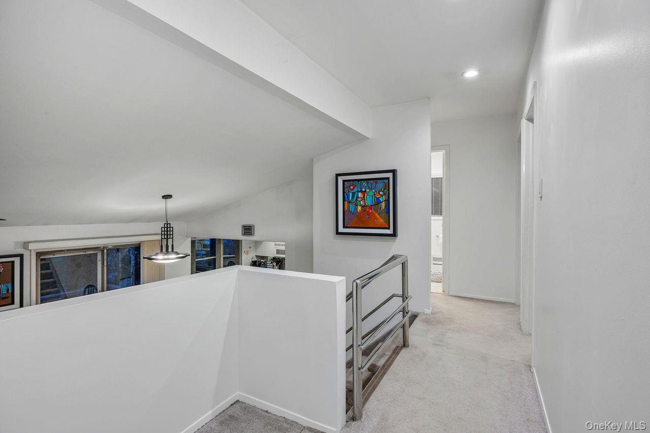 Single Family Horace  Nassau County, NY 11710, MLS-931882-22