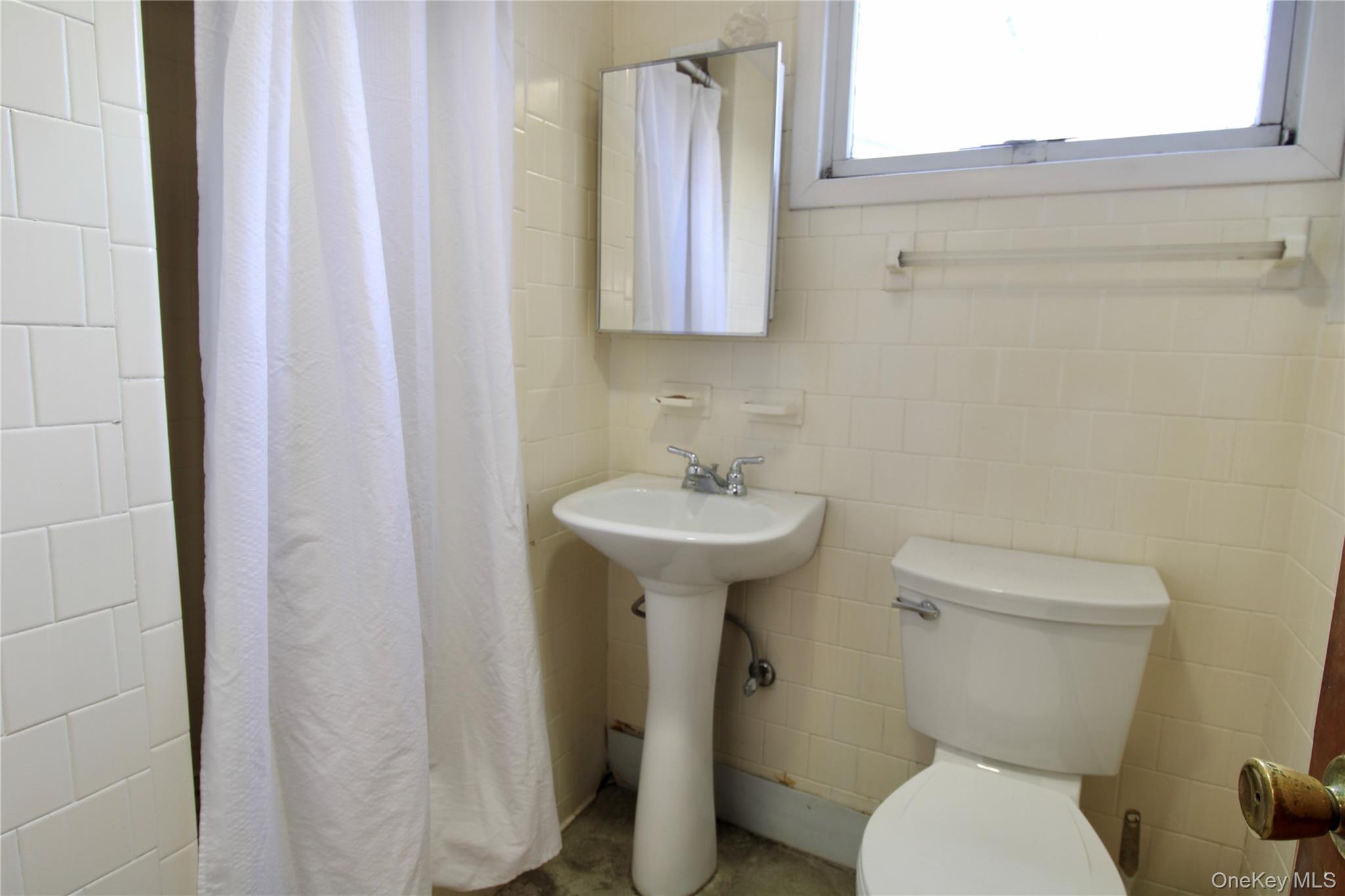 Single Family Van Keuren  Orange County, NY 12566, MLS-931883-27