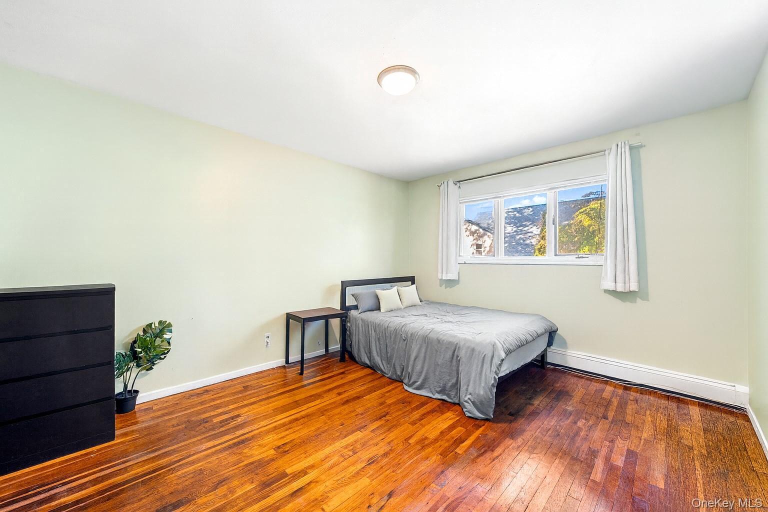 Single Family Gaylore  Suffolk County, NY 11701, MLS-931893-23