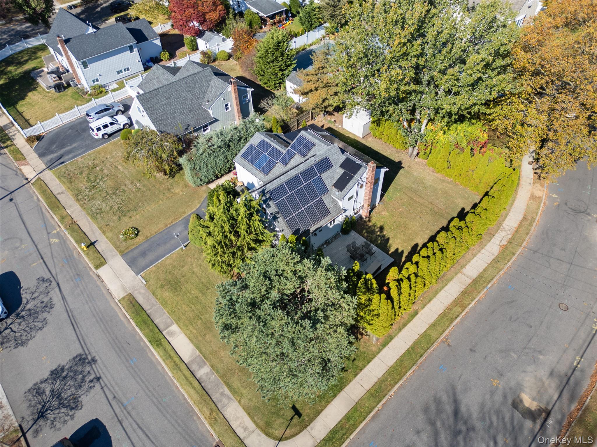 Single Family Gaylore  Suffolk County, NY 11701, MLS-931893-3