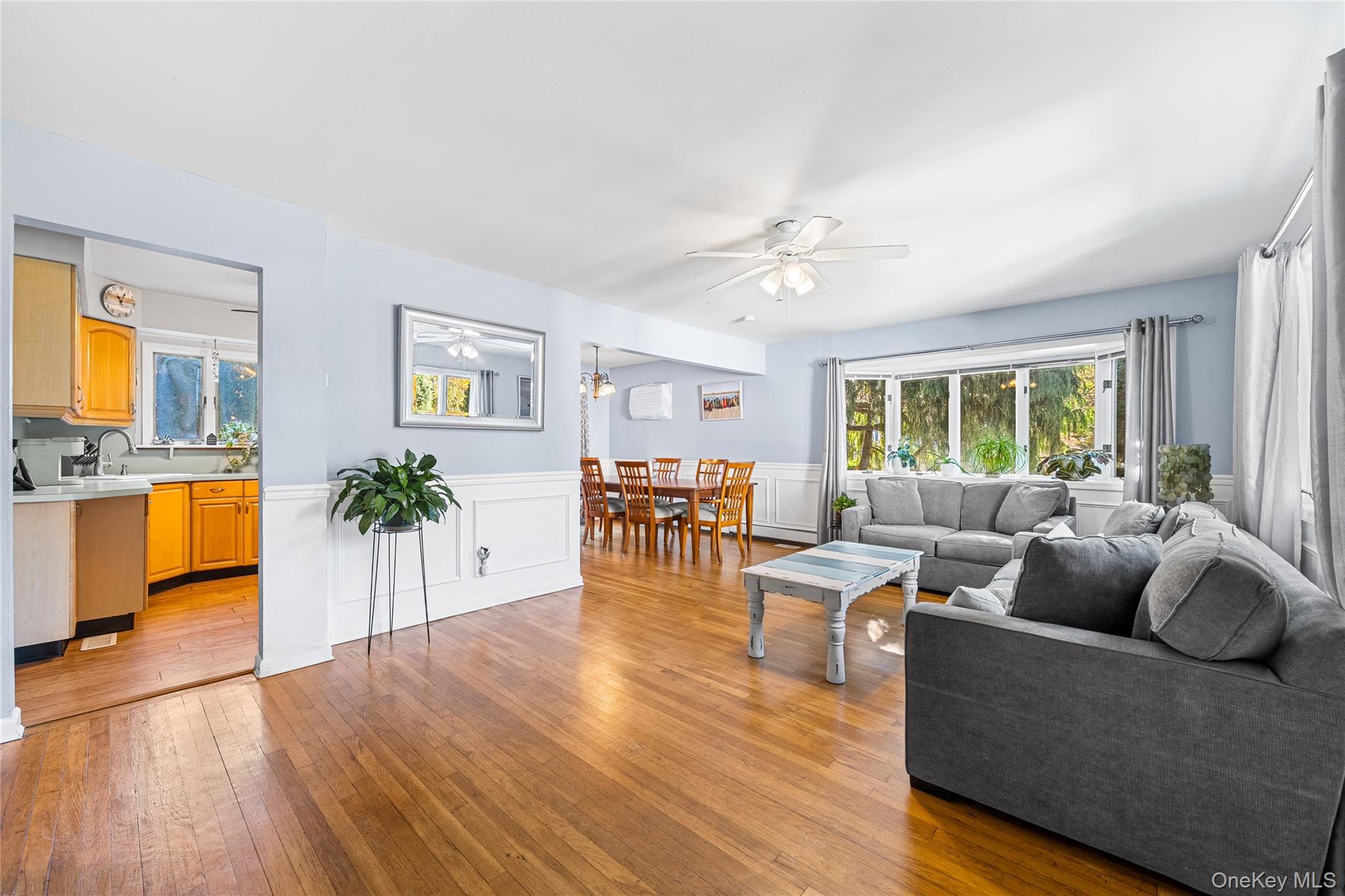 Single Family Gaylore  Suffolk County, NY 11701, MLS-931893-7