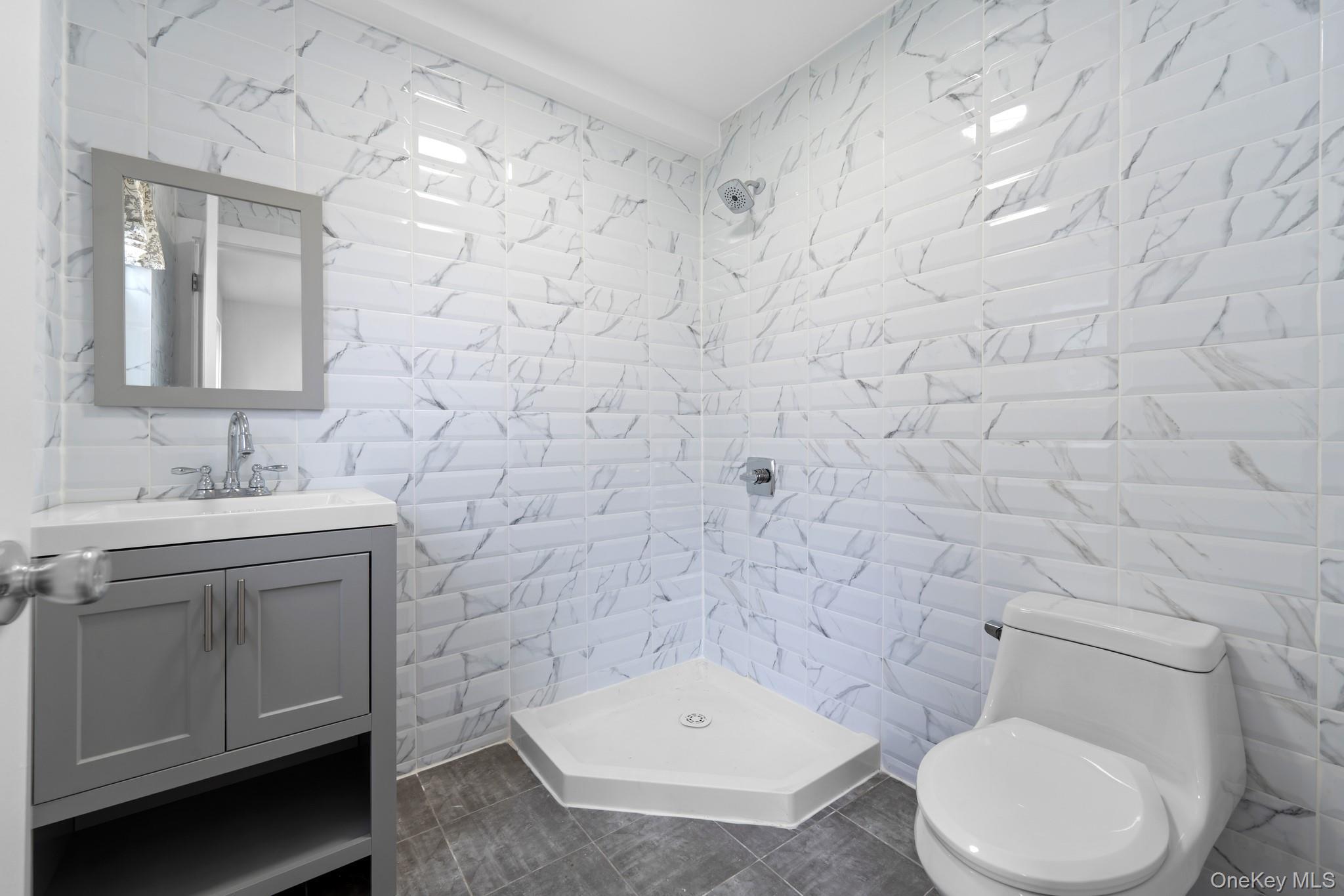 Single Family 125  Queens, NY 11434, MLS-931907-10