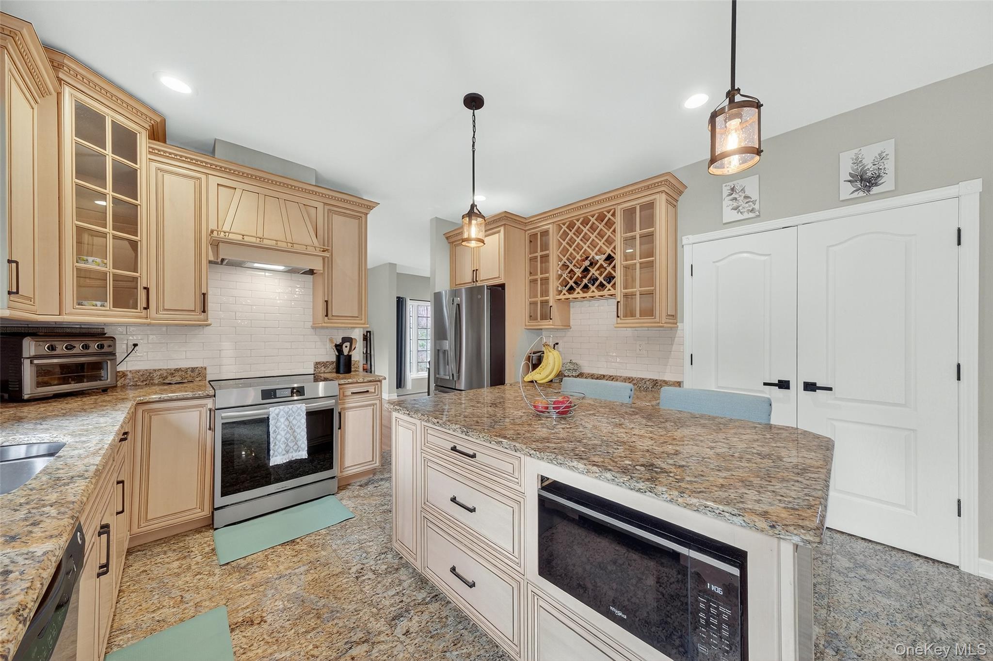 Single Family Summer  Orange County, NY 12550, MLS-931909-12