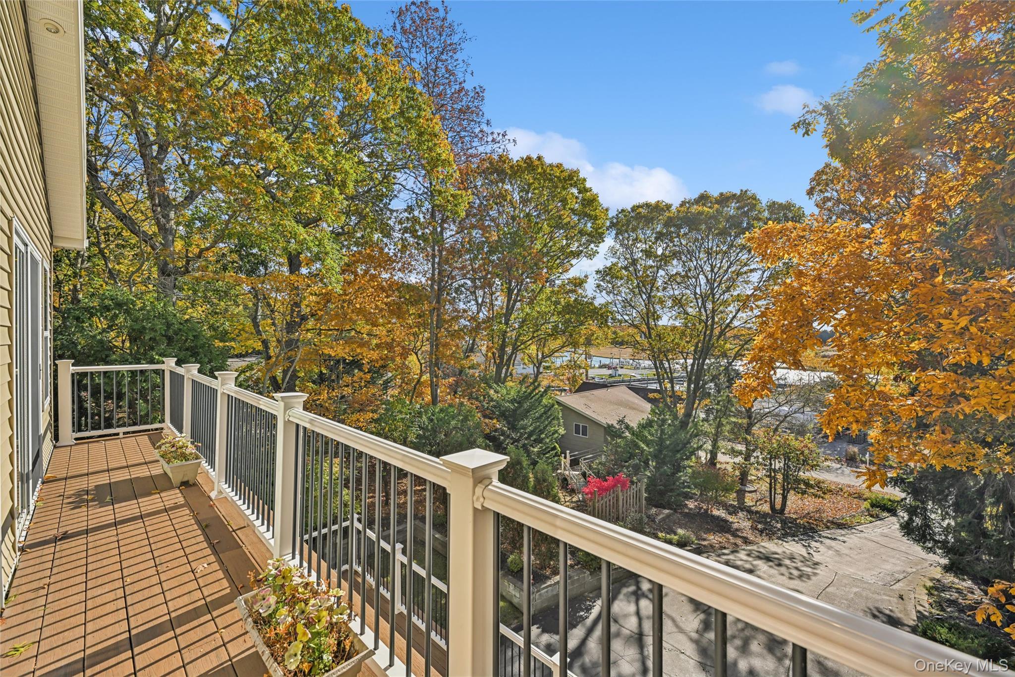 Single Family Creek Suffolk County, NY 11935, MLS-931910-16