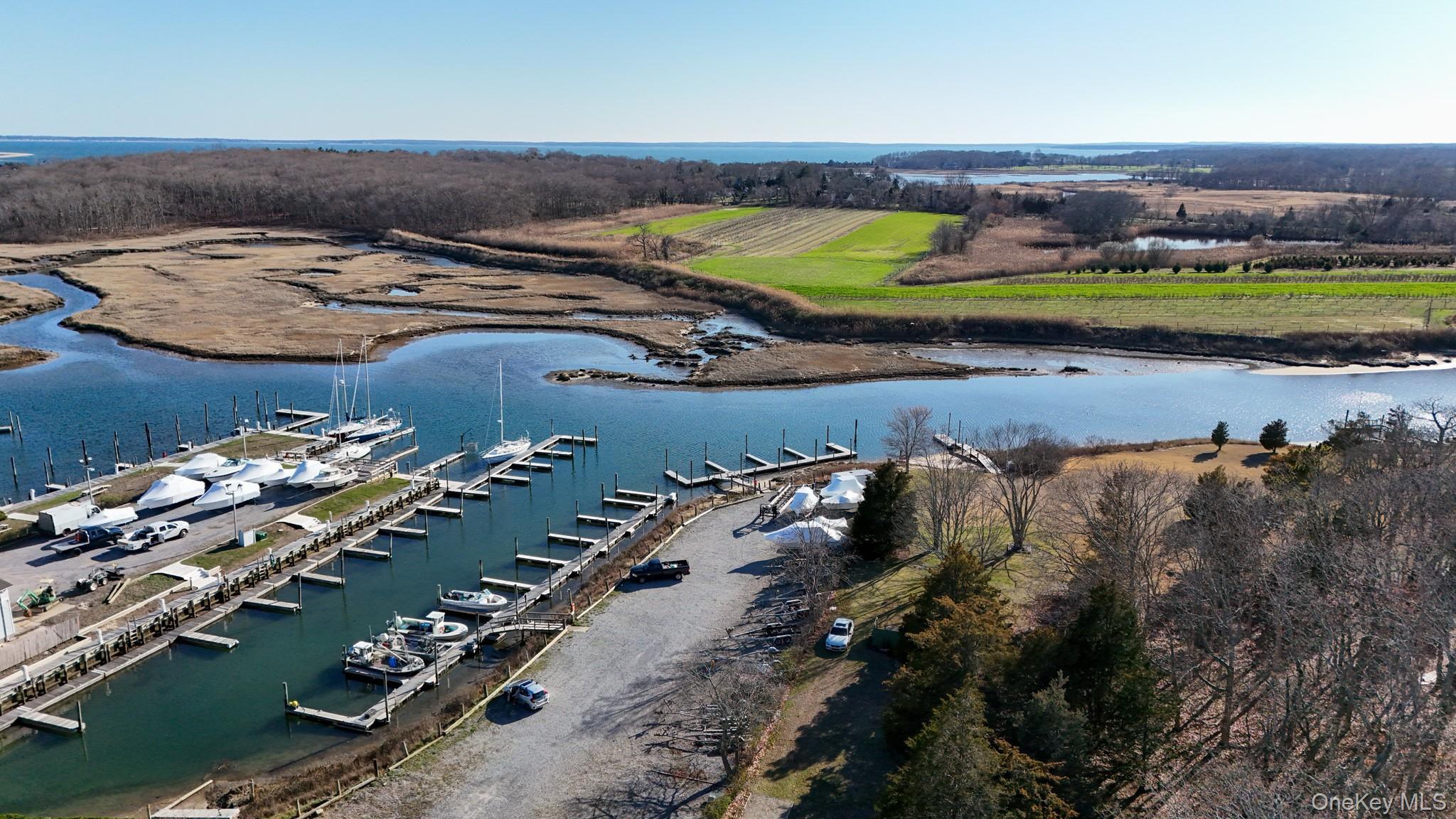 Single Family Creek Suffolk County, NY 11935, MLS-931910-27