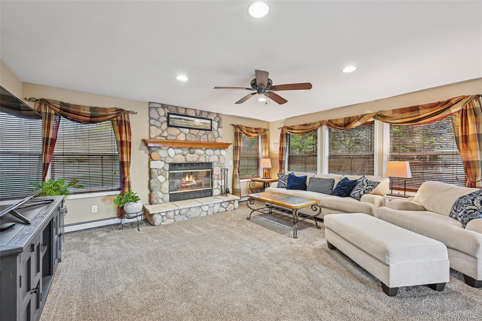 Single Family Creek Suffolk County, NY 11935, MLS-931910-3