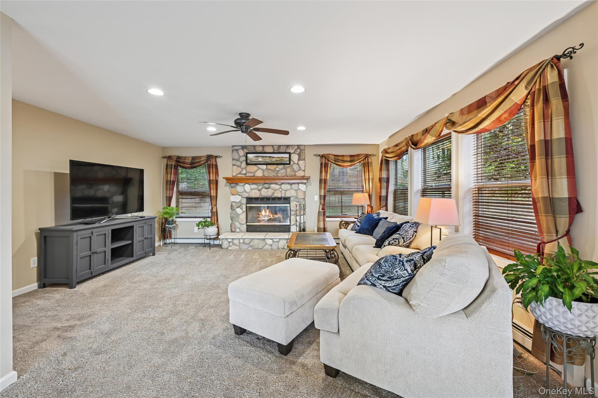 Single Family Creek Suffolk County, NY 11935, MLS-931910-5