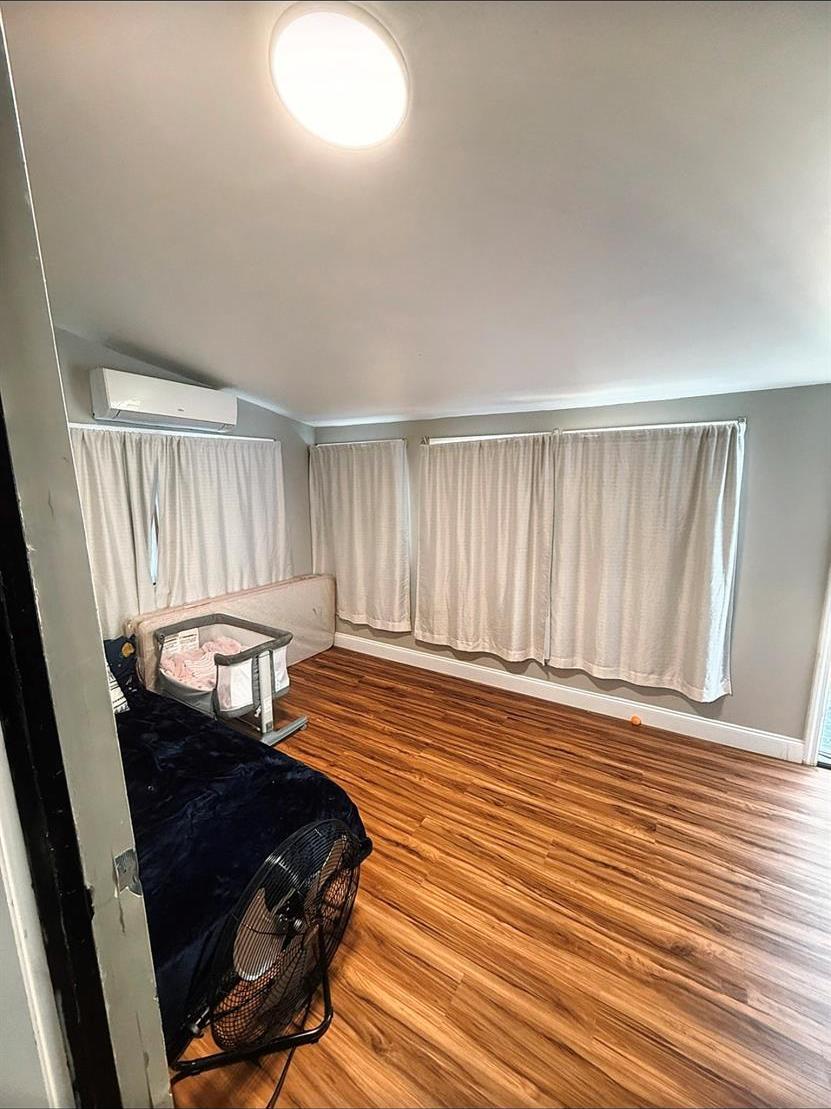 Single Family Randall  Bronx, NY 10473, MLS-931912-14