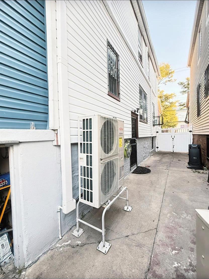 Single Family Randall  Bronx, NY 10473, MLS-931912-45