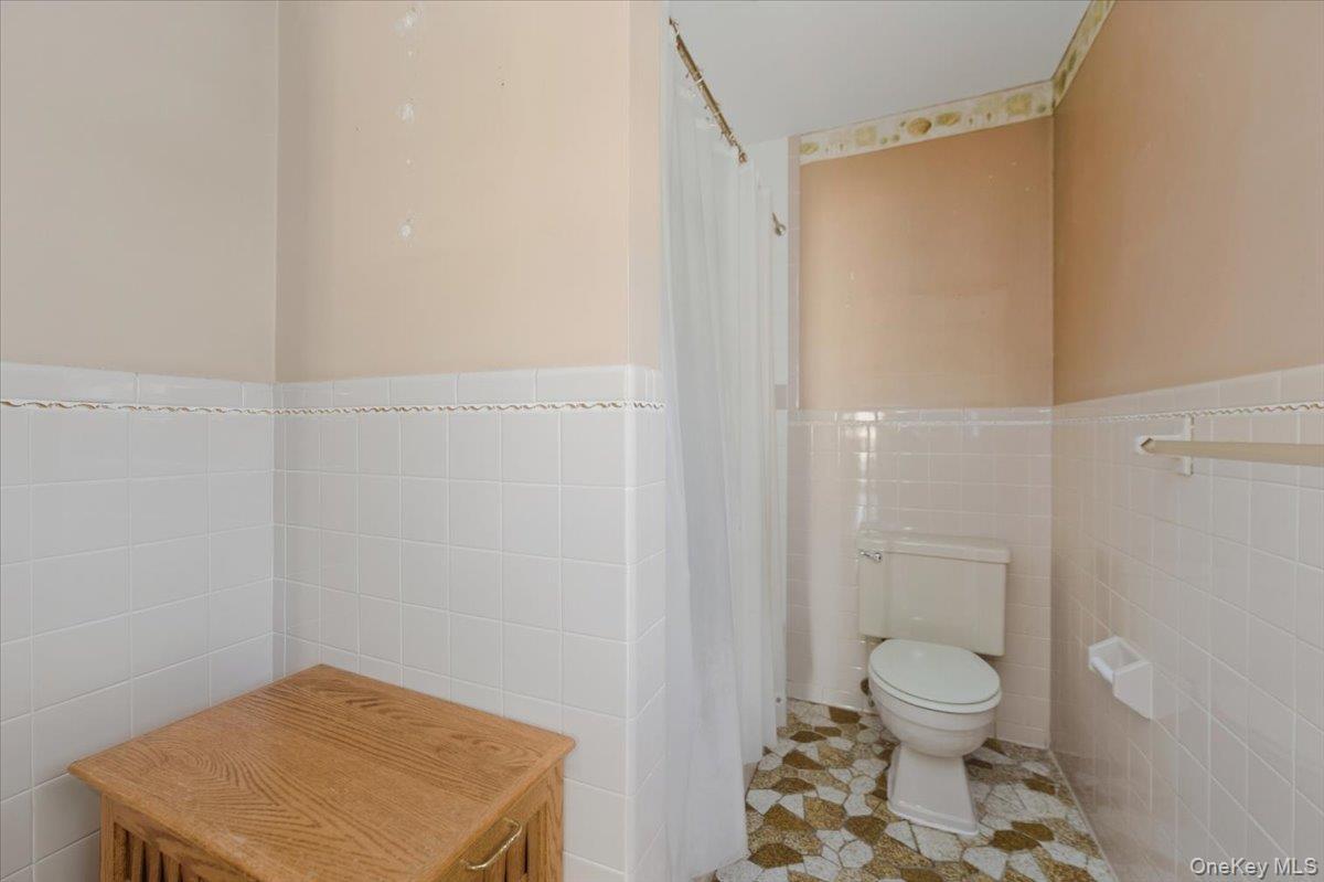 Single Family Port Suffolk County, NY 11779, MLS-931921-12