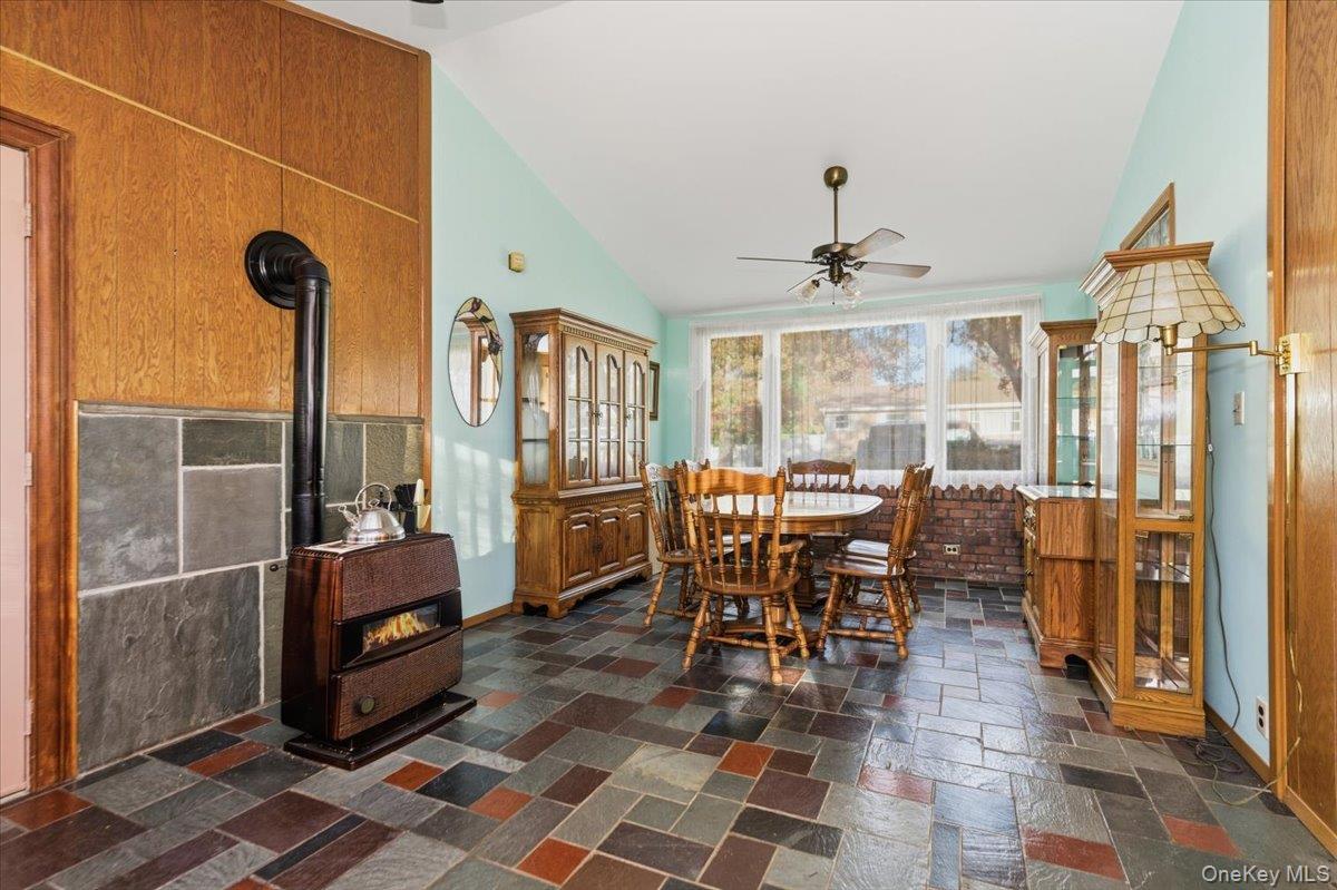 Single Family Port Suffolk County, NY 11779, MLS-931921-4