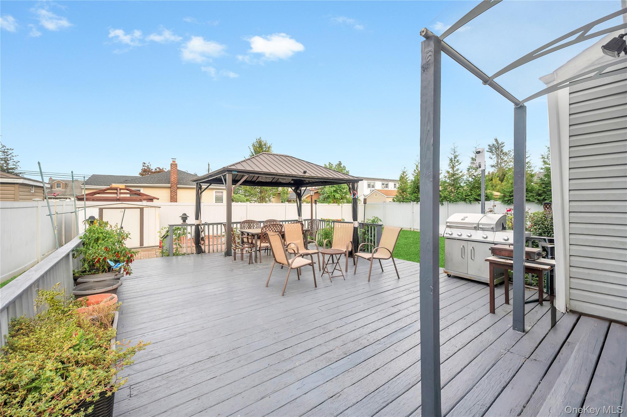 Single Family 8th Nassau County, NY 11714, MLS-931950-19