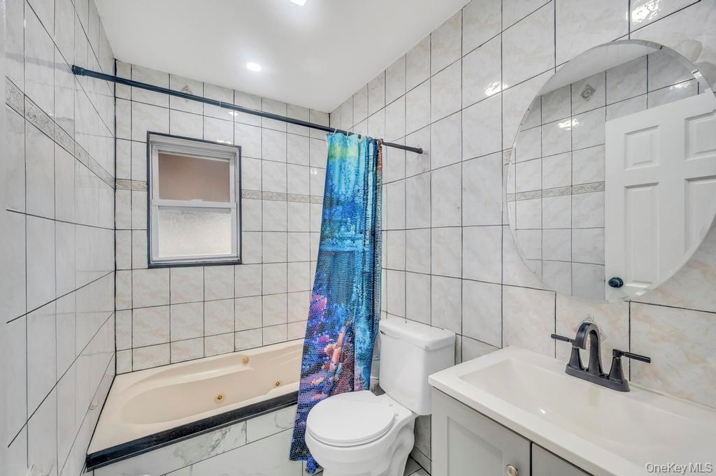 Single Family Northern  Nassau County, NY 11553, MLS-931951-11