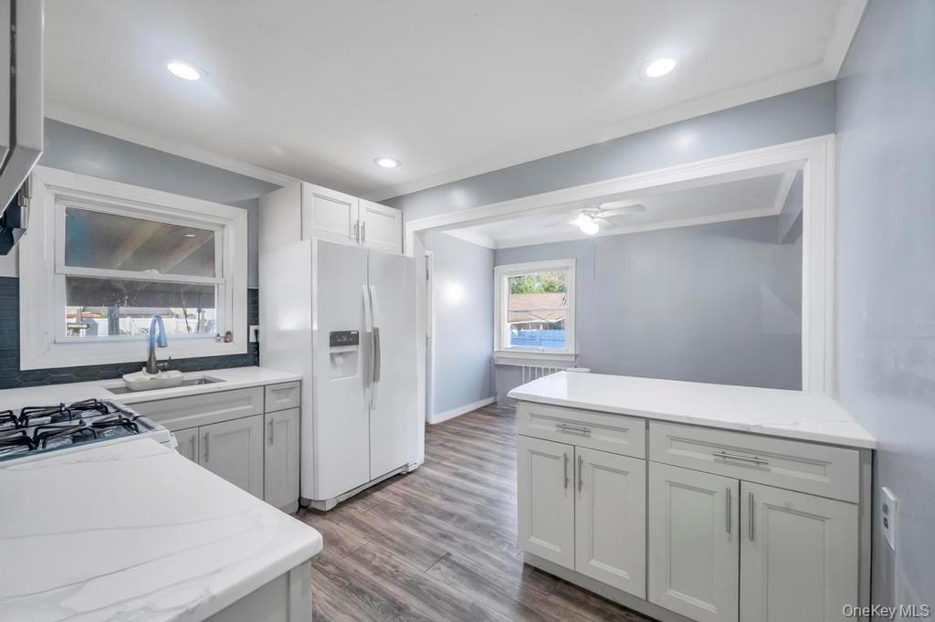 Single Family Northern  Nassau County, NY 11553, MLS-931951-7