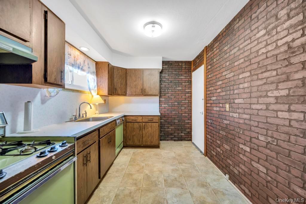 Single Family Hope Nassau County, NY 11803, MLS-931959-20