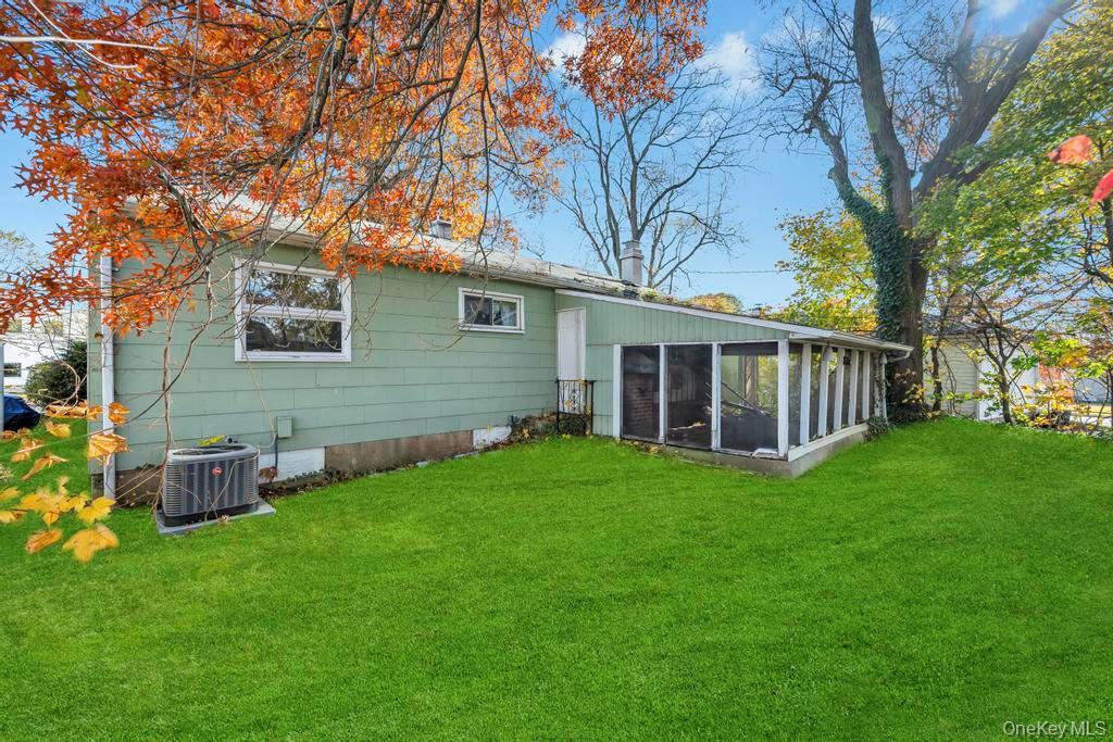 Single Family Hope Nassau County, NY 11803, MLS-931959-27