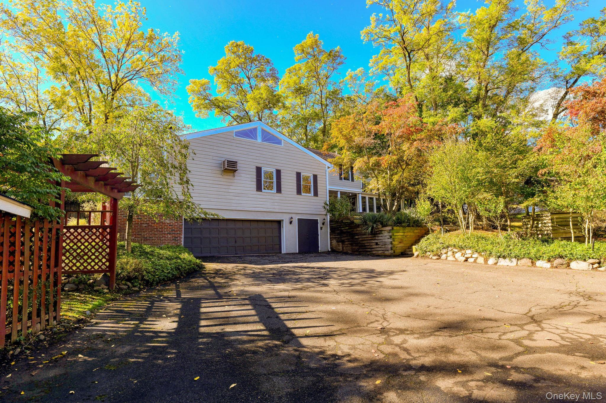 Single Family Blue Hill Road,  River Vale  Out Of Area, NY 07675, MLS-931974-3