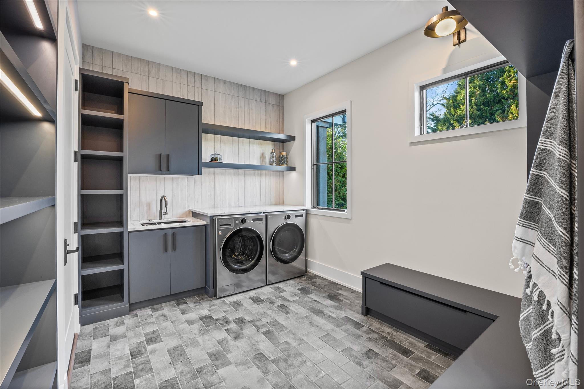 Single Family Osprey Nest Suffolk County, NY 11944, MLS-932001-18