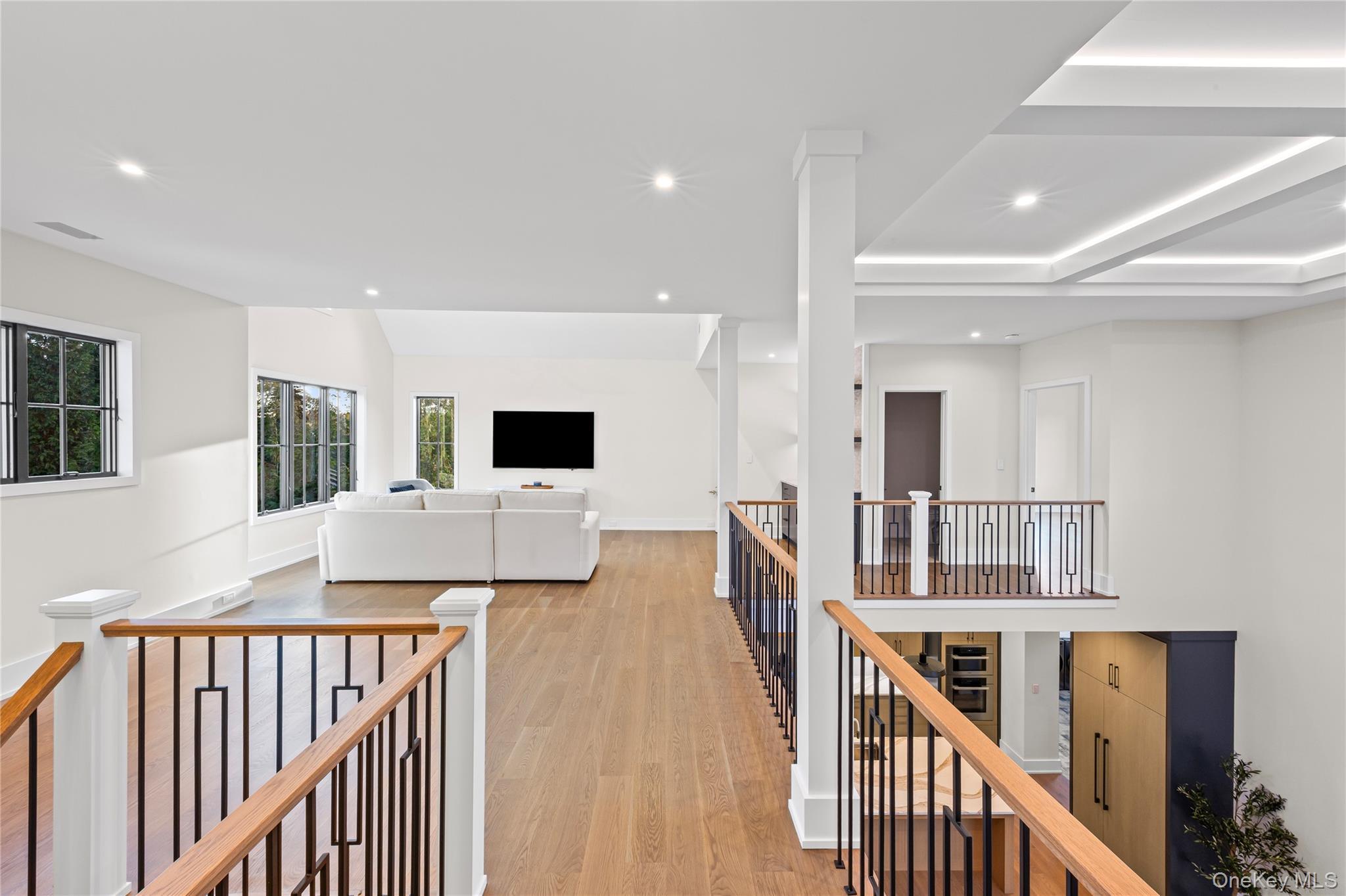 Single Family Osprey Nest Suffolk County, NY 11944, MLS-932001-27