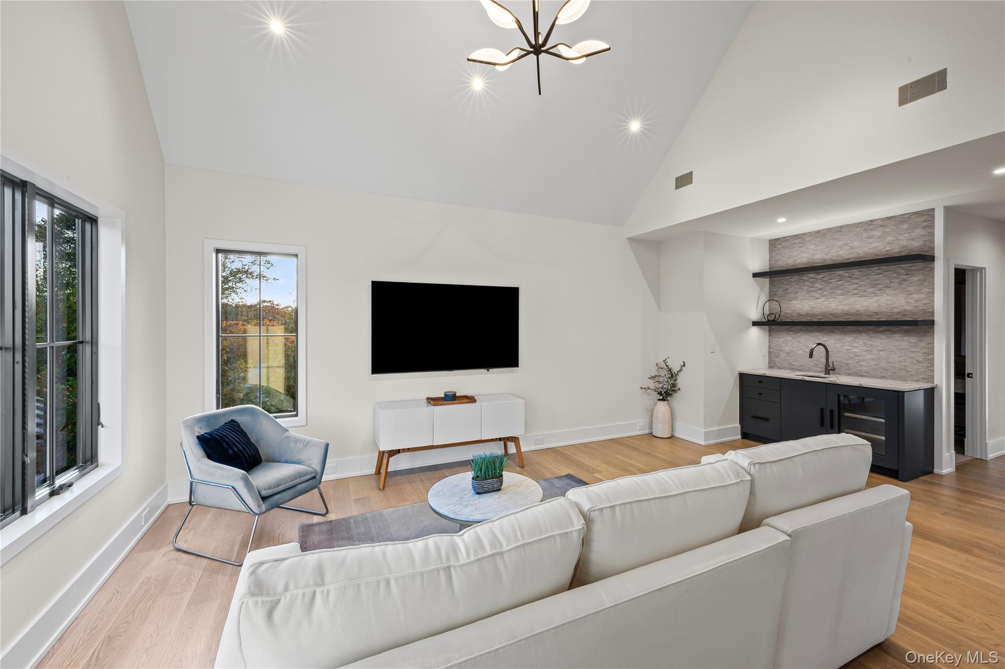 Single Family Osprey Nest Suffolk County, NY 11944, MLS-932001-29