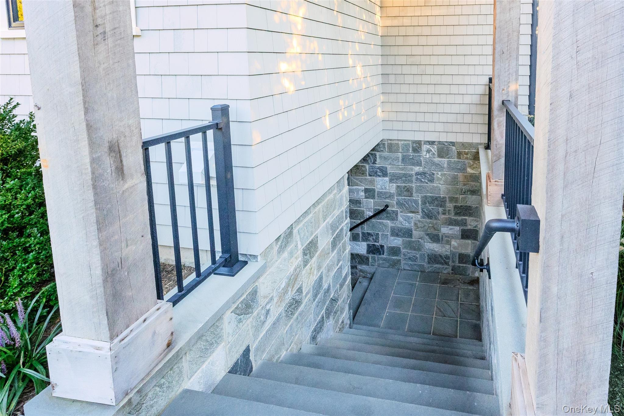 Single Family Osprey Nest Suffolk County, NY 11944, MLS-932001-38