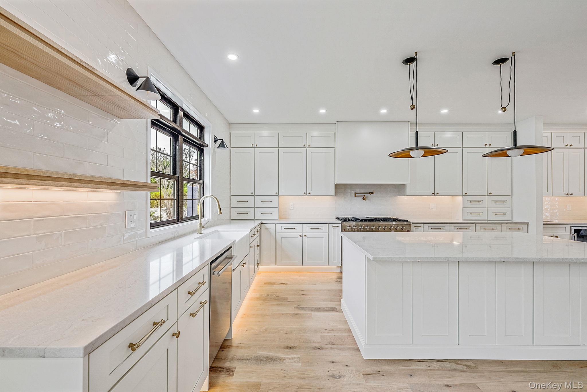 Single Family Lefferts Nassau County, NY 11710, MLS-932005-11