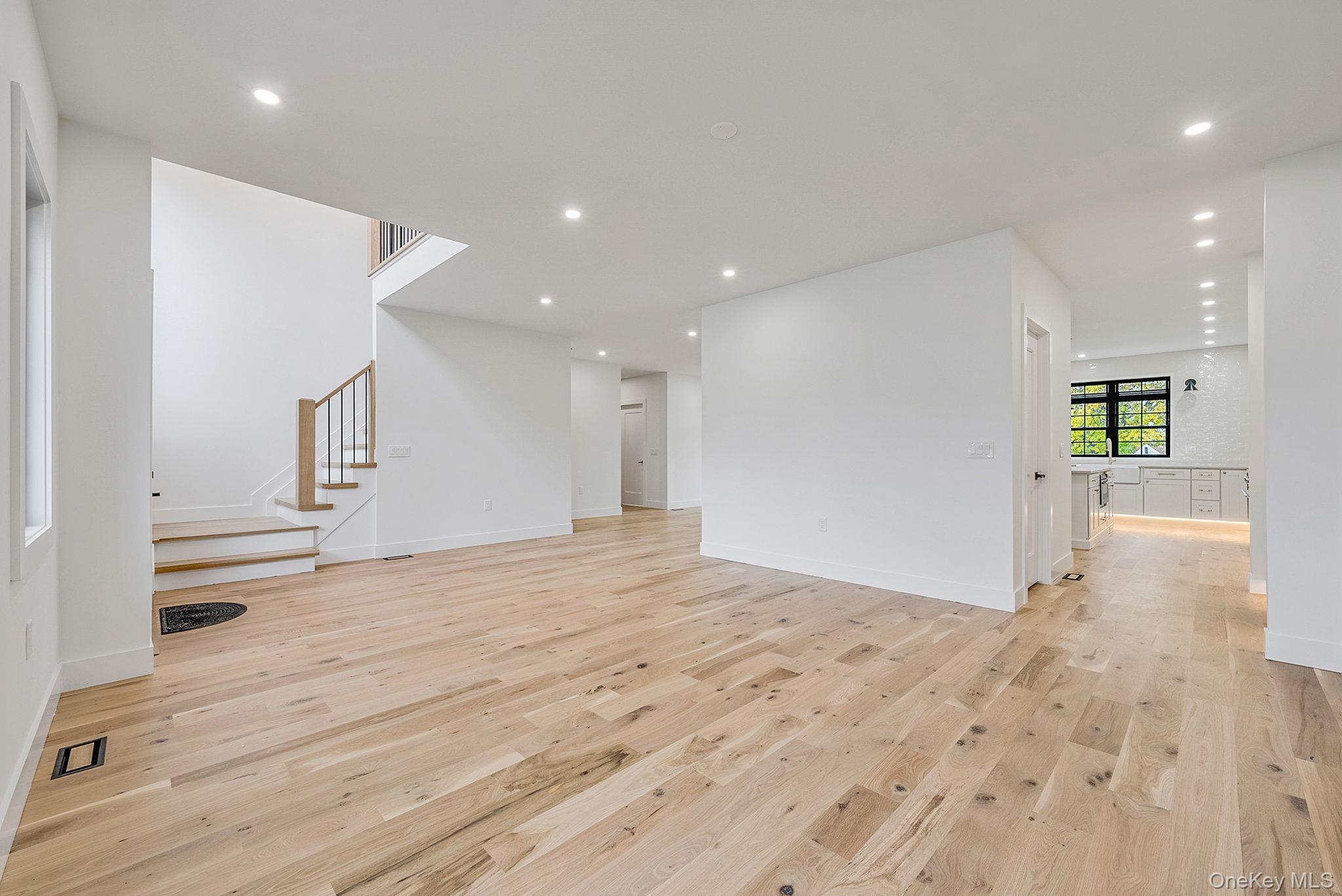 Single Family Lefferts Nassau County, NY 11710, MLS-932005-3