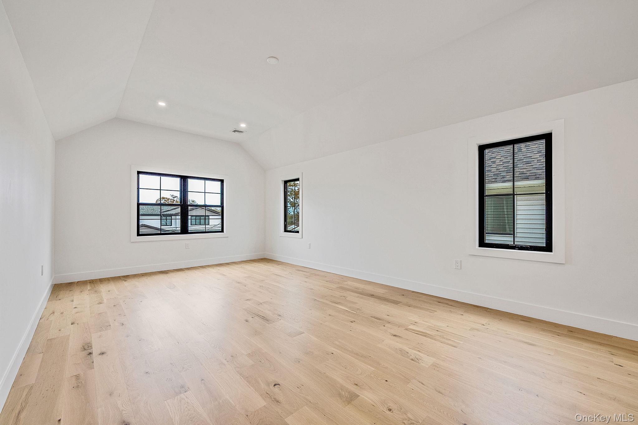 Single Family Lefferts Nassau County, NY 11710, MLS-932005-38