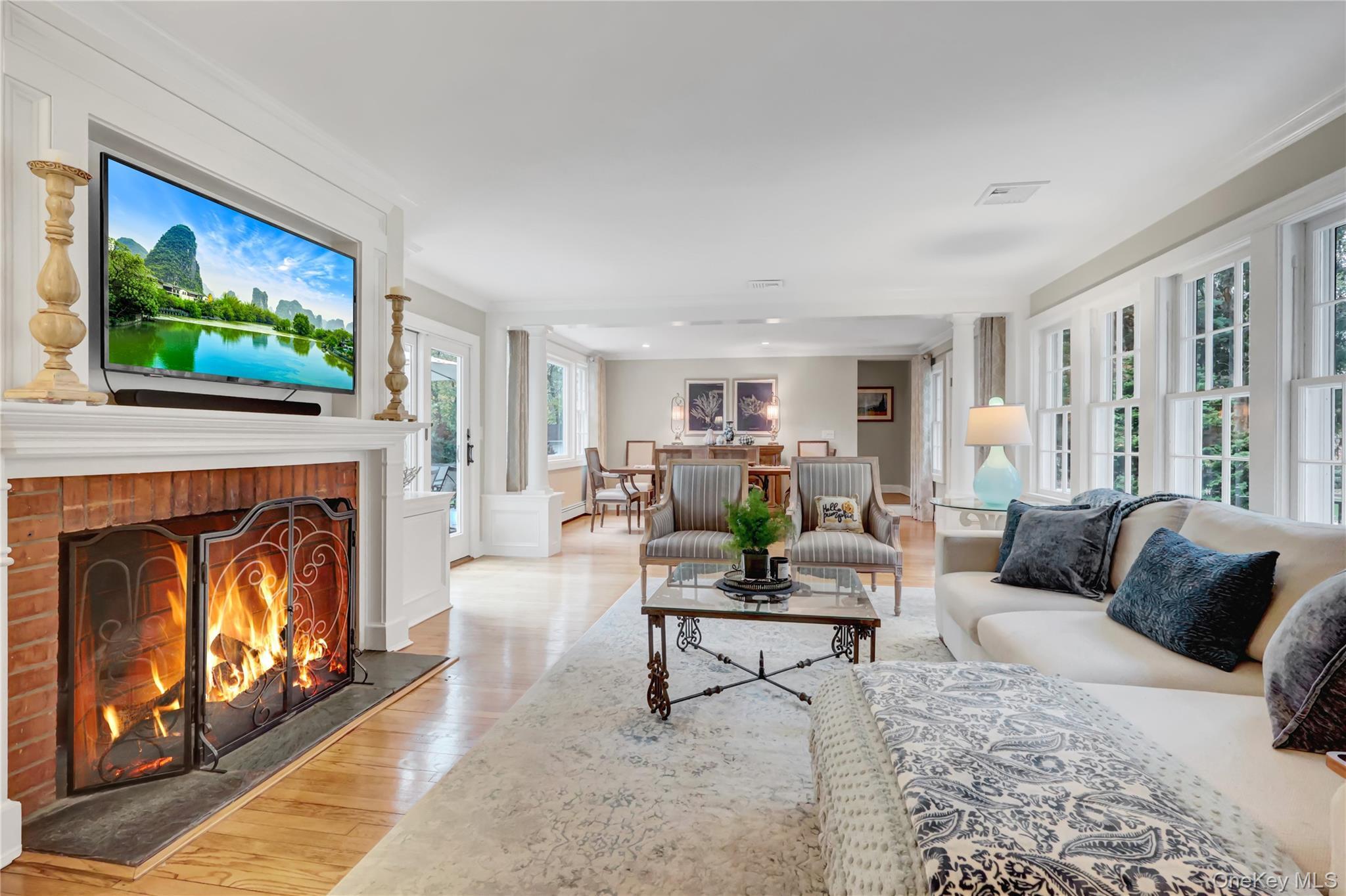 Single Family Highwood  Suffolk County, NY 11733, MLS-932014-16