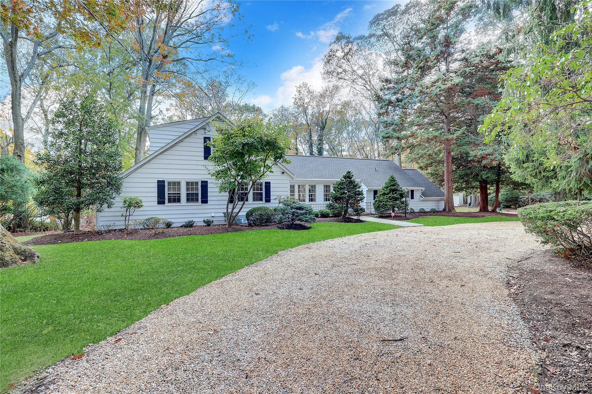 Single Family Highwood  Suffolk County, NY 11733, MLS-932014-4