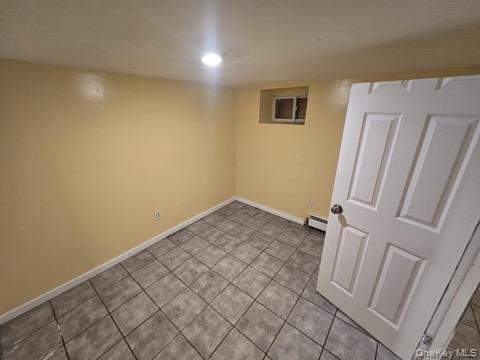 Single Family Dietz Suffolk County, NY 11722, MLS-932015-13