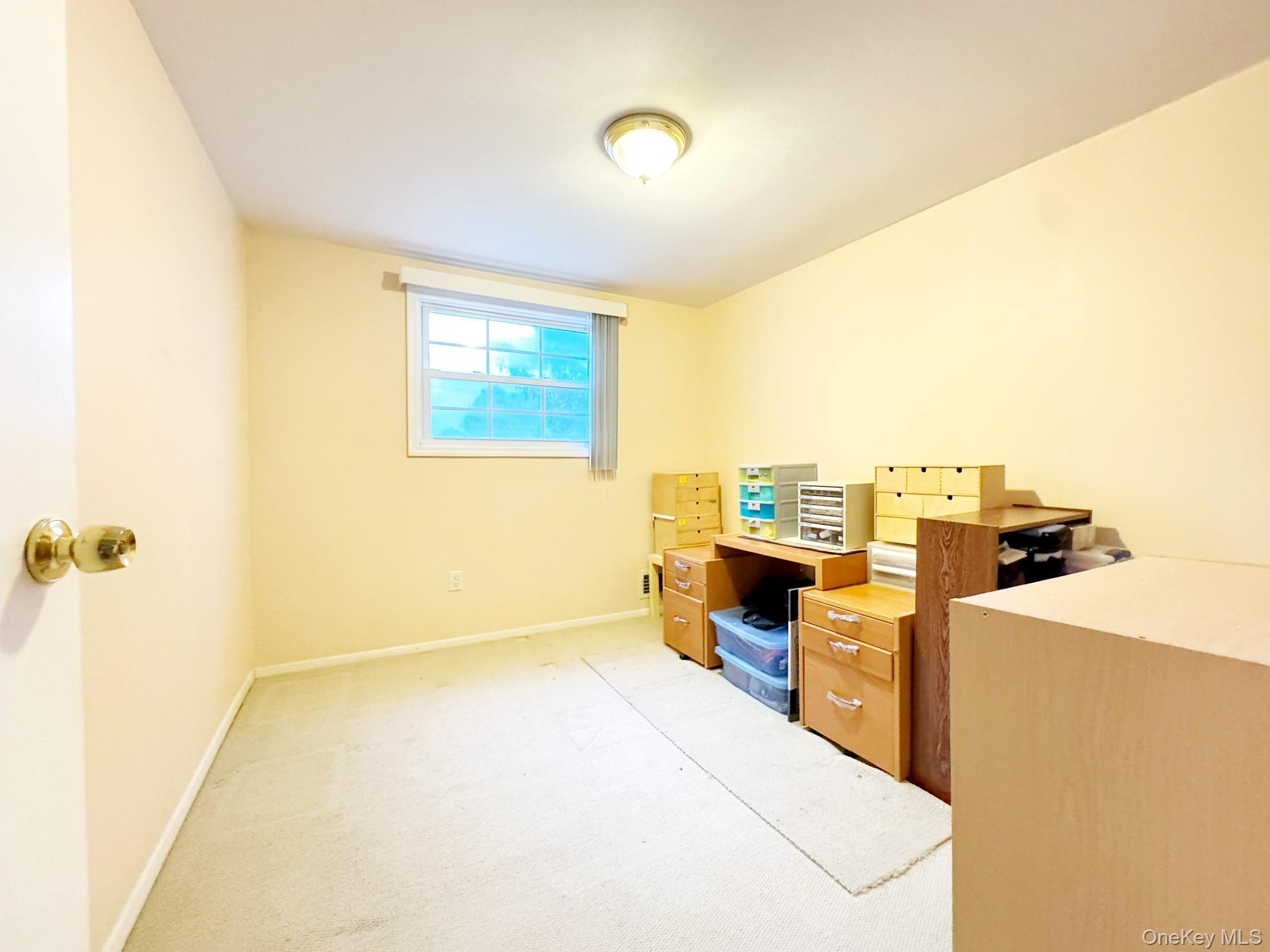 Single Family Bellwood Suffolk County, NY 11720, MLS-932023-14