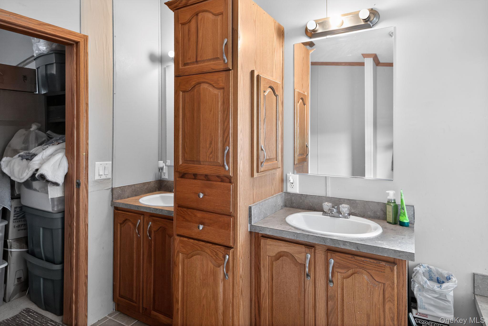 Single Family Bierstine  Orange County, NY 10969, MLS-932029-36