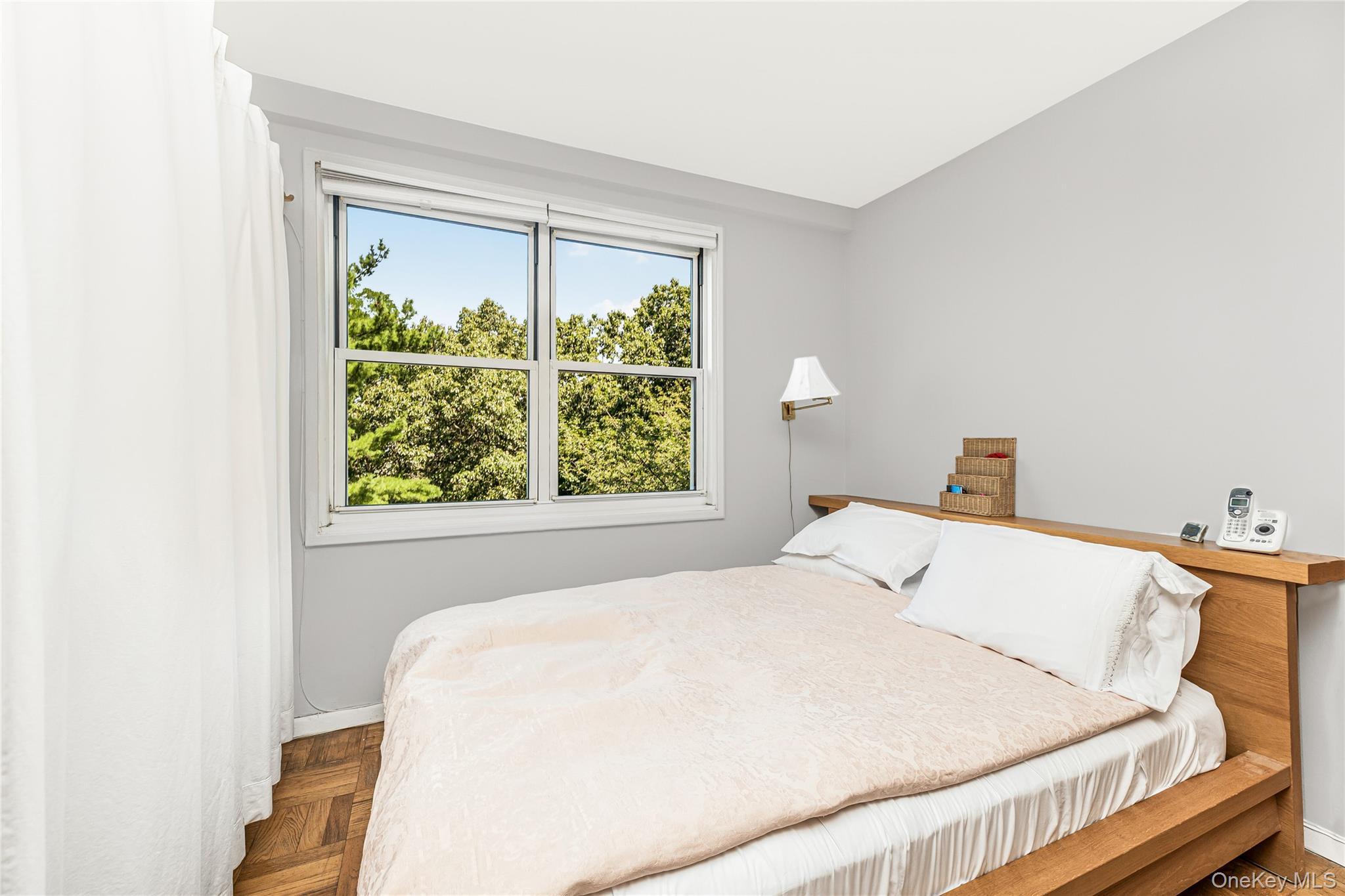 Coop Blackstone  Bronx, NY 10471, MLS-932056-7