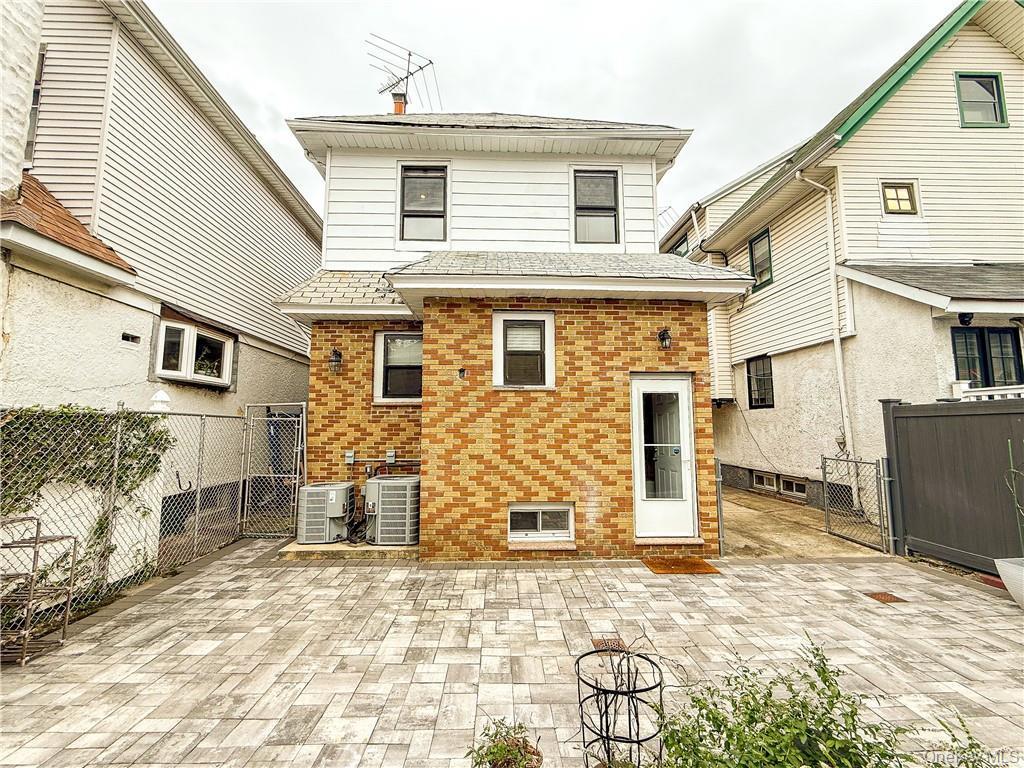 Single Family Avenue J  Brooklyn, NY 11210, MLS-932062-36
