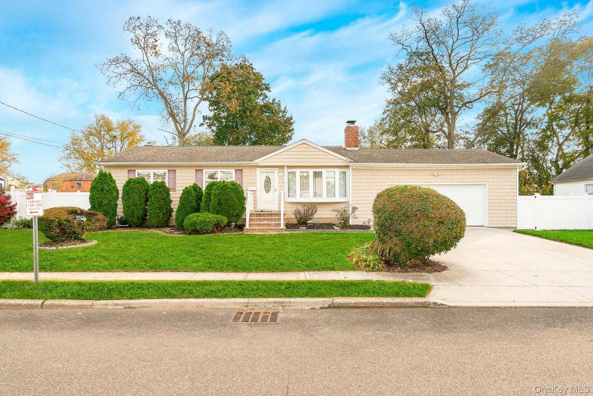 Single Family 1st  Suffolk County, NY 11717, MLS-932073-2